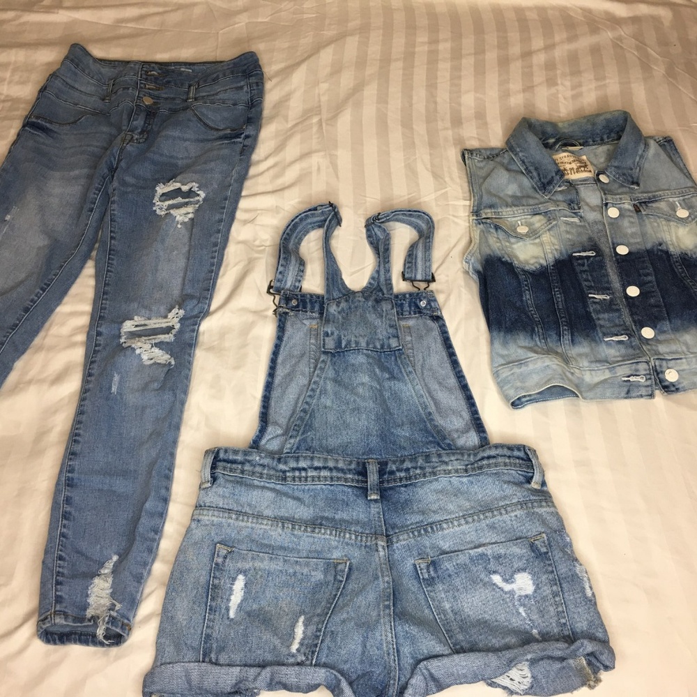 Denim Bundle! Levi's, Forever 21, and Refuge